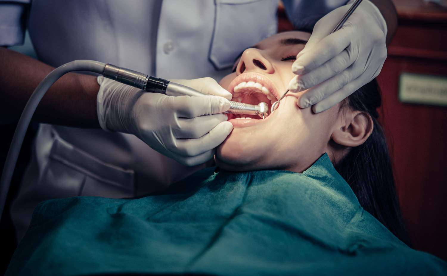 Oral Surgeon
