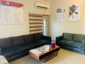Foxx Dental Clinic place picture