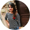 surbhi vij profile picture